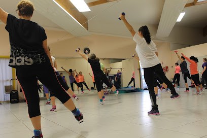 Gv Claire Cour, Salle de Gym et Fitness à Marguerittes