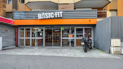 Basic-Fit Salle De Gym & Fitness à Marseille