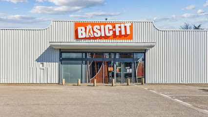 Basic-Fit Salle De Gym & Fitness au Trait