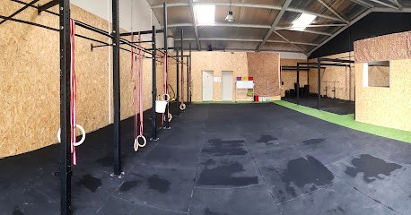 CROSSFIT PERTUIS 2.0, Salle de Gym et Fitness à Pertuis