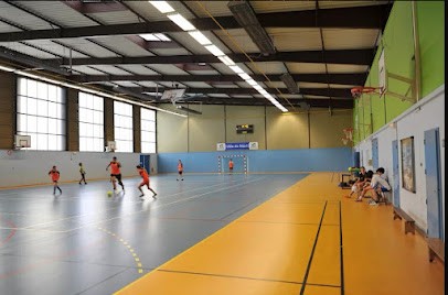 Gymnase Pissardant, Salle de Gym et Fitness à Niort