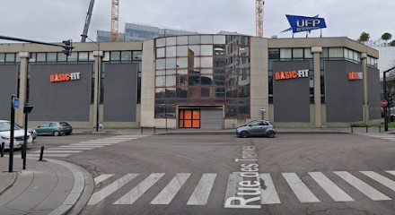 Basic-Fit Saint-Denis Rue de la Cokerie, Salle de Gym et Fitness à Saint-Denis