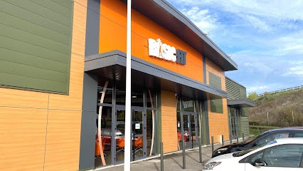 Basic-Fit Vinzelles Route Des Cadots, Salle de Gym et Fitness à Vinzelles