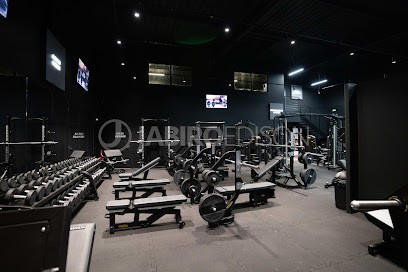 GIGAFIT AUNEAU BLEURY-ST-SYMPHORIEN, Salle de Gym et Fitness à Auneau-Bleury-Saint-Symphorien