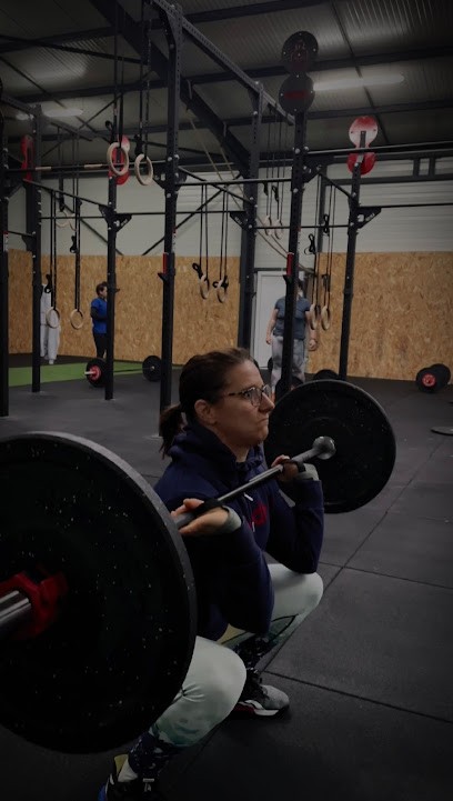 CrossFit Bearwalk, Salle de Gym et Fitness à Sainte-Pazanne