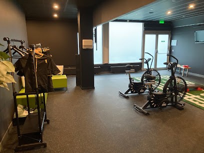 ALLÔ FITNESS ( En Cours ), Salle de Gym et Fitness à Puteaux