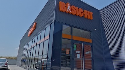 Basic Fit, Salle de Gym et Fitness à Saint-Vit