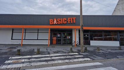 Basic-Fit Somain Place Victor Hugo, Salle de Gym et Fitness à Somain