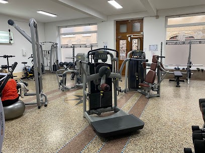 Le Garage - by mon atelier, Salle de Gym et Fitness à Mirande