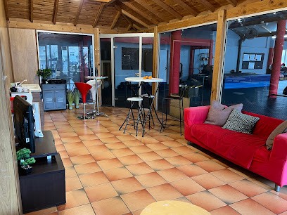 FIT AND CO 16, Salle de Gym et Fitness à Angoulême