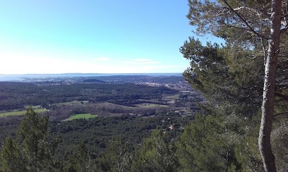 Salle Reine Jeanne, Salle de Gym et Fitness à Ventabren