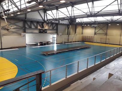 Gymnase Plein Soleil, Salle de Gym et Fitness à Saint-Paul-Trois-Châteaux