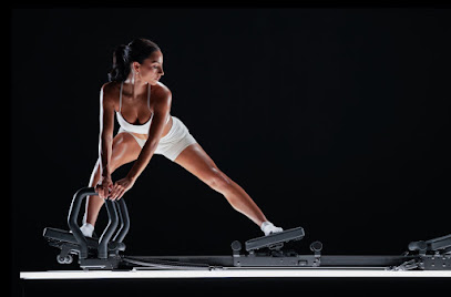 Allmē - Lagree Studio Salle De Gym & Fitness à Villeurbanne