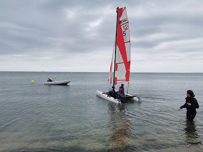 Ecole De Voile, Salle de Gym et Fitness à Lion-sur-Mer