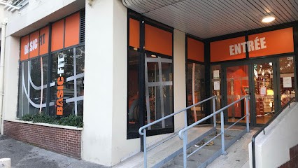 Basic-Fit Toulon Avenue du Colonel Fabien, Salle de Gym et Fitness à Toulon
