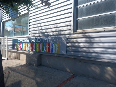 CROSS AND FIT 66, Salle de Gym et Fitness à Prades