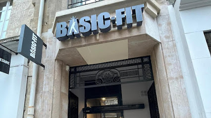 Basic-Fit Salle De Gym & Fitness à Paris 06