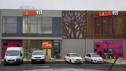 Basic-Fit Puilboreau Rue Du 18 Juin, Salle de Gym et Fitness à La Rochelle