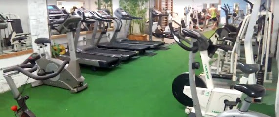 Form Club Merville, Salle de Gym et Fitness à Merville