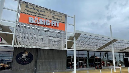 Basic-Fit Fourmies Rue du Général Raymond Chomel, Salle de Gym et Fitness à Fourmies