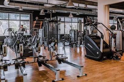 Studio Form Le Rouret, Salle de Gym et Fitness au Rouret