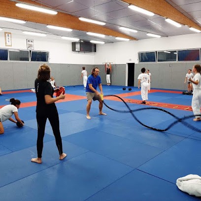 Dojo - Torii Judo Club Martres, Salle de Gym et Fitness à Martres-Tolosane