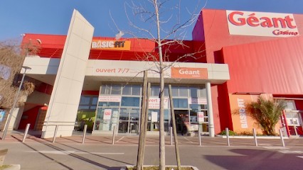 Basic-Fit Salon-de-Provence Avenue Du 22 Août 1944, Salle de Gym et Fitness à Salon-de-Provence