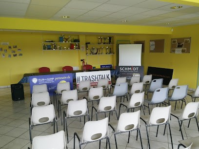 Gymnase de Domagne, Salle de Gym et Fitness à Ceyzériat