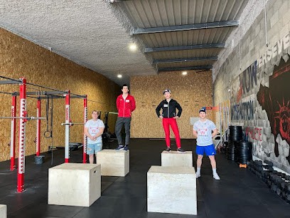 Salle De Cross Training - CROSSFREE St Sauveur, Salle de Gym et Fitness à Saint-Sauveur