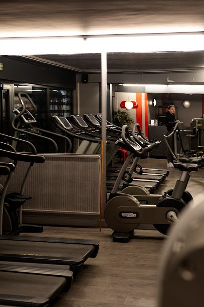 Gym Studio, Salle de Gym et Fitness à Paris 20