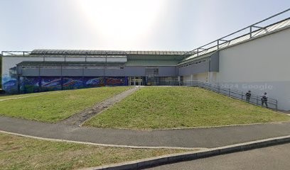 Gymnase De La Romaine, Salle de Gym et Fitness à Saint-Vincent-de-Tyrosse