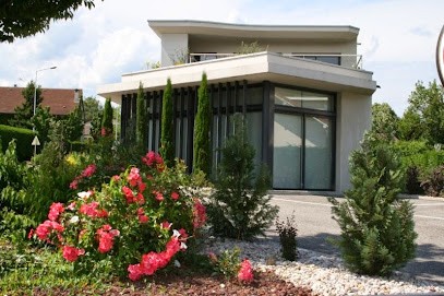 First Training Studio, Salle de Gym et Fitness à Ornex