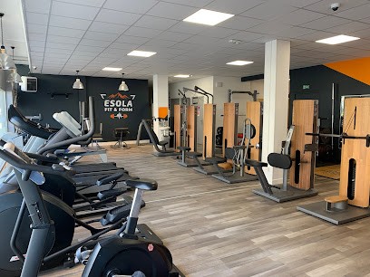 Esola Fit & form, Salle de Gym et Fitness à Bourg-Saint-Maurice