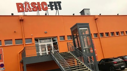 Basic-Fit Sport Hall Epinal, Salle de Gym et Fitness à Épinal