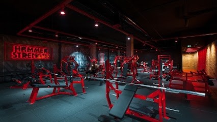 Salle De Sport - ON AIR PLAISIR, Salle de Gym et Fitness à Plaisir