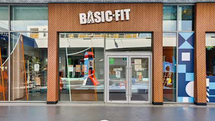 Basic-Fit Salle De Gym & Fitness à Saint-Nazaire