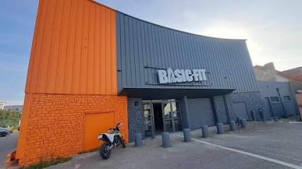 Basic-Fit Outreau Rue Jules Michelet, Salle de Gym et Fitness à Outreau