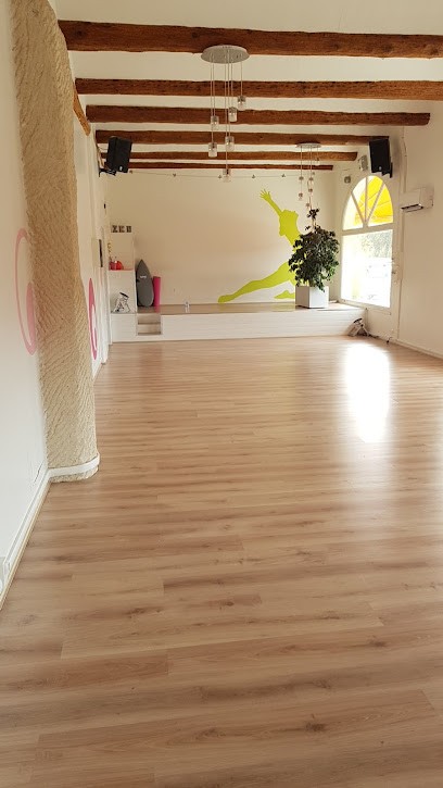 Le Studio Forme, Salle de Gym et Fitness à Saint-Restitut