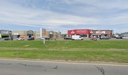 La Grange Crossfit Alpha, Salle de Gym et Fitness à Lucé