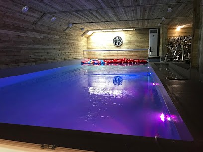 Institute Aqua Form, Salle de Gym et Fitness à Cran-Gevrier