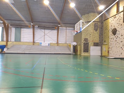 Gymnase Des 18 Sous, Salle de Gym et Fitness à Nandy