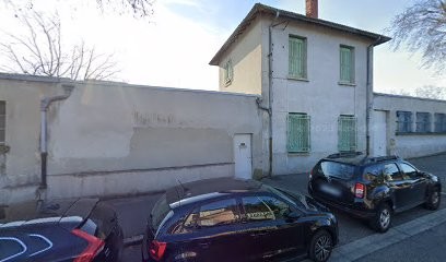 Gymnase Du Centre, Salle de Gym et Fitness à Vénissieux