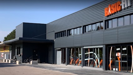 Basic-Fit Essey-lès-Nancy Avenue de Saulxures, Salle de Gym et Fitness à Essey-lès-Nancy