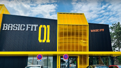 Basic-Fit Salle De Gym & Fitness à Pontoise