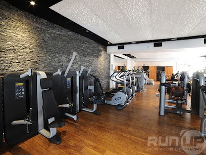Salle De Sport Run'Up Saint Aunès, Salle de Gym et Fitness à Saint-Aunès
