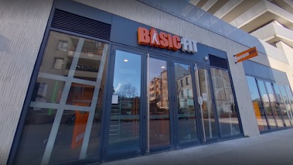 Basic-Fit Bagnolet Rue Benoît Hurre, Salle de Gym et Fitness à Bagnolet