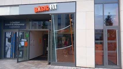 Basic-Fit Tours Hauts de la rue Nationale, Salle de Gym et Fitness à Tours