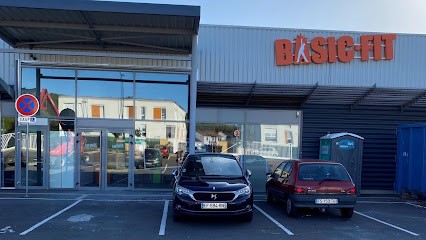 Basic-Fit MARANGE-SILVANGE D 112 F, Salle de Gym et Fitness à Marange-Silvange