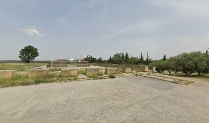 Aire De Fitness En Extérieur, Salle de Gym et Fitness à Pouzilhac