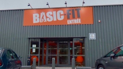Basic-Fit Roncq Rue Henri Barbusse, Salle de Gym et Fitness à Roncq